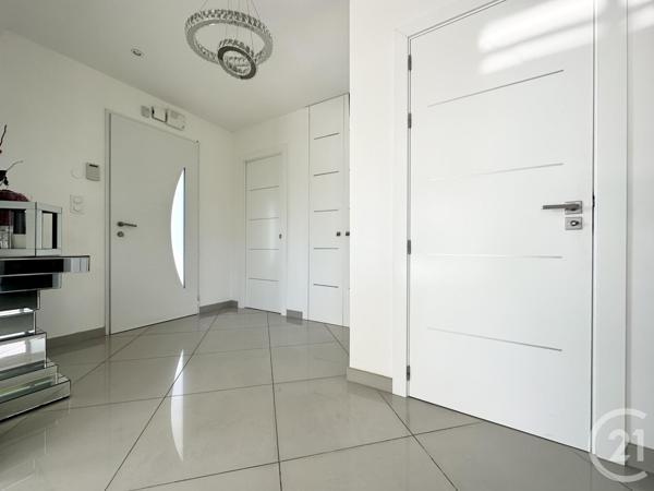 Maison à vendre  6 pièces - 162,15 m2 BELBEUF - 76