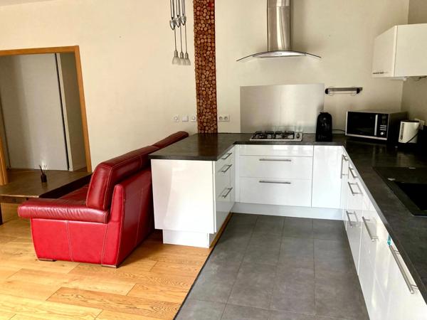 Maison 5 pièces à vendre avec STUDIO indépendant - 5 pièces VACQUIERES (34) -