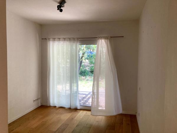 Maison 5 pièces à vendre avec STUDIO indépendant - 5 pièces VACQUIERES (34) -