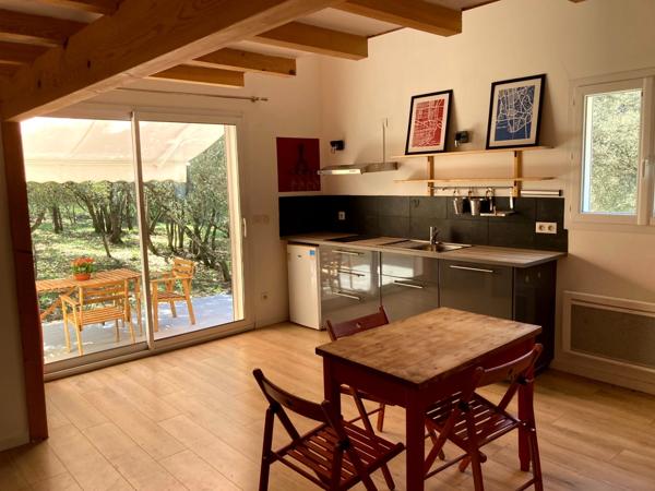 Maison 5 pièces à vendre avec STUDIO indépendant - 5 pièces VACQUIERES (34) -