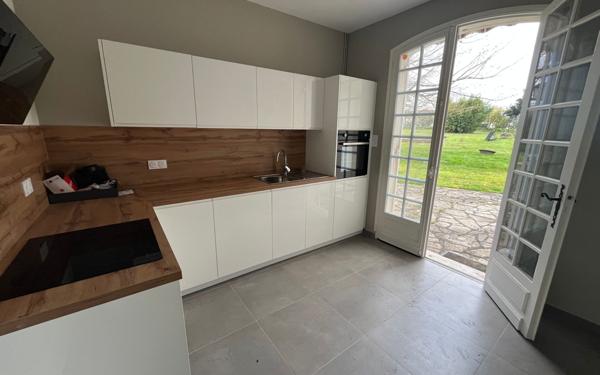 Maison à vendre    4 pièces • 138 m2 Saint-Sulpice-et-Cameyrac