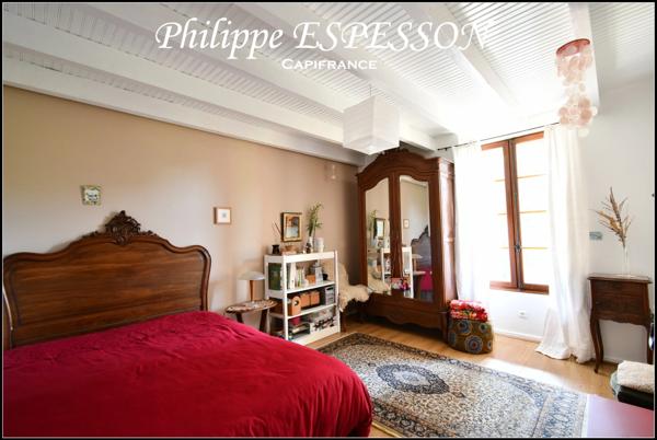 MAISON de CHARME – 207 m² – Parc de 8 840 m² – CAMPAGNE DE MARMANDE