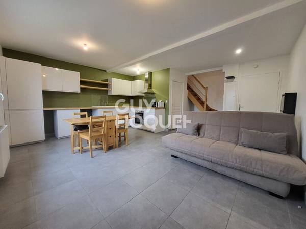 Appartement F3 en duplex meublé