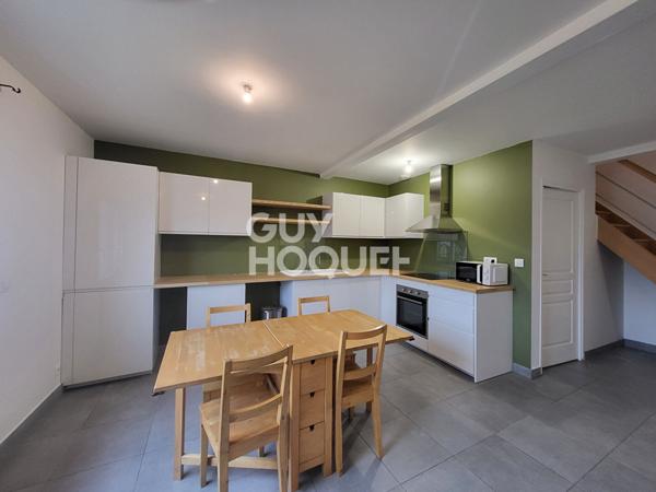 Appartement F3 en duplex meublé