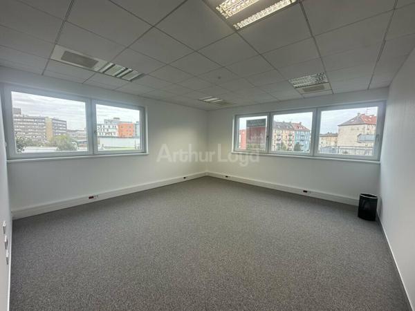 BUREAUX à LOUER de 190 m²