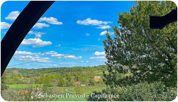 Proche de BRANTOME (24)Fermette à vendre 62m2, Combles 90m2, Grange 140m2, Dépendance, Terrain 21436m2