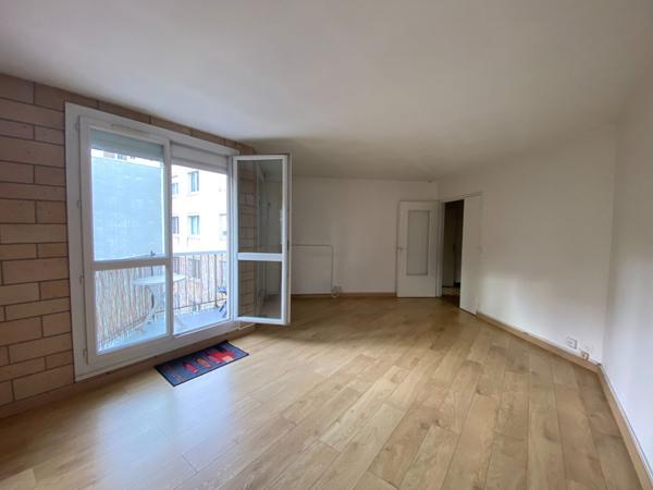 Maisons-Alfort Appartement 4 pièces 82.09 m² avec balcon et 2 places de parking