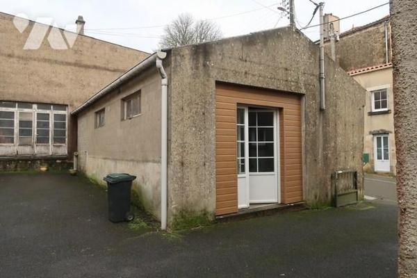 Beau potentiel  au cœur de la Chataigneraie - 