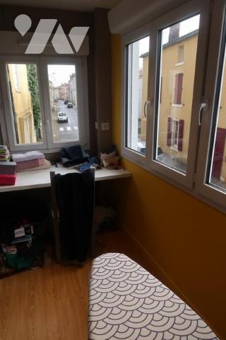 Beau potentiel  au cœur de la Chataigneraie - 