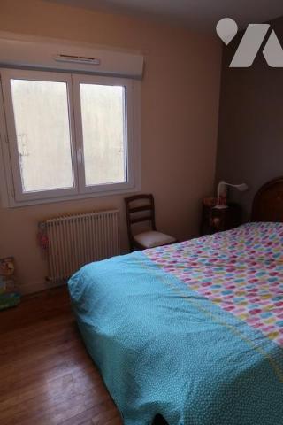 Beau potentiel  au cœur de la Chataigneraie - 