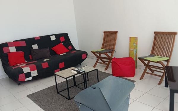 Appartement à vendre    2 pièces • 44 m2 Le Gosier