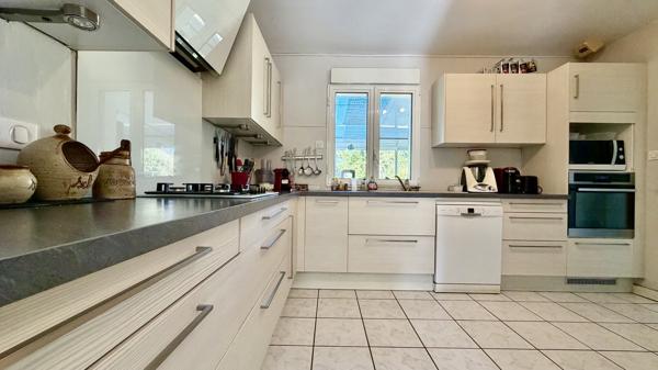 Maison 5 pièces 151 m2