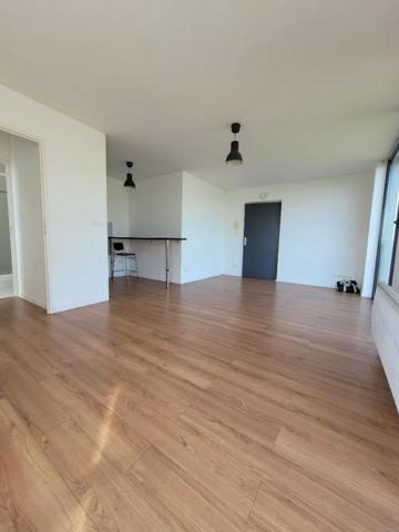 Lille Appartement 1 pièce 30M²