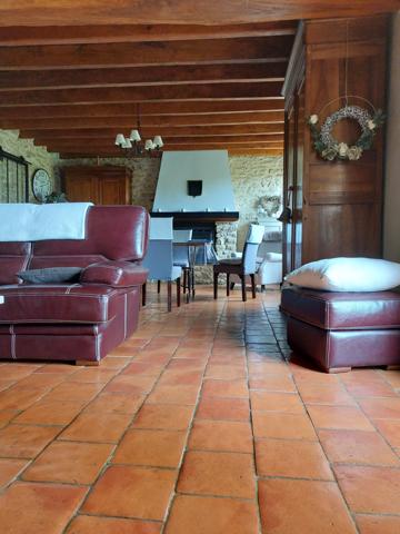 4 chambres et terrain de + de 6000m2