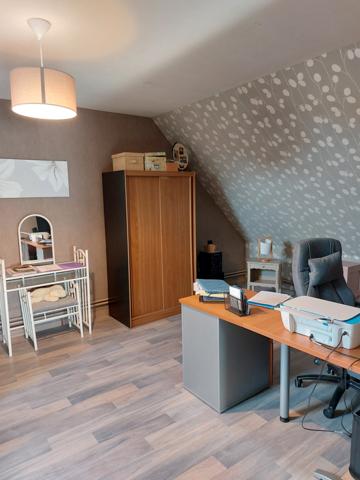 4 chambres et terrain de + de 6000m2