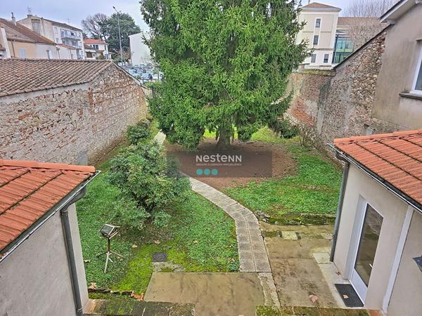 Maison Villeneuve Sur Lot 7 pièce(s) 300 m2