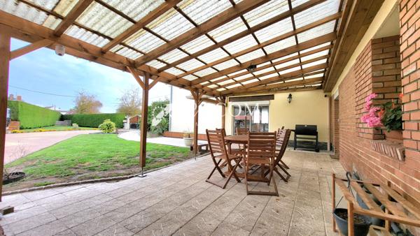 Maison 8 pièce(s) 5 chambre(s) 147.6 m²