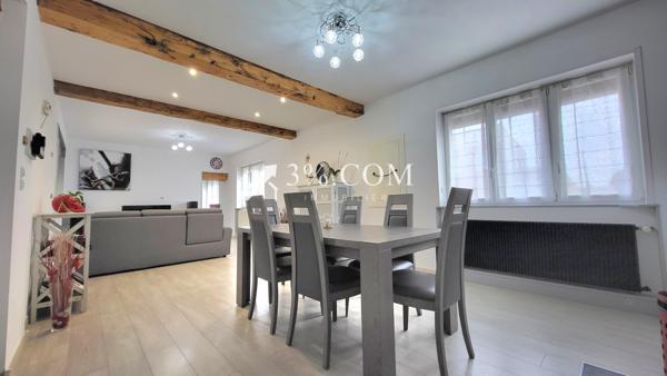 Maison 8 pièce(s) 5 chambre(s) 147.6 m²