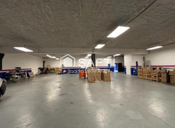 Grand local commercial de 400m2