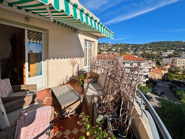 Appartement Le Cannet 3 pièce(s) 81 m2 Parking et box