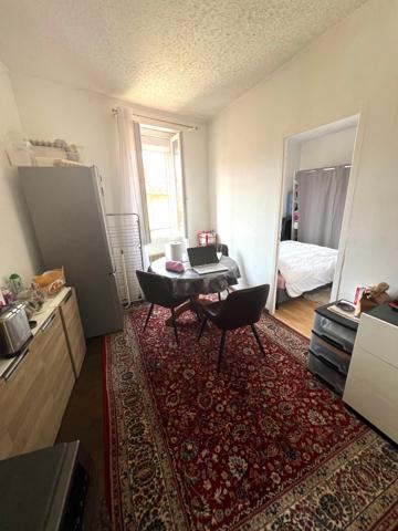 Immeuble de rapport 113 m² à Prades avec 2 studios et 2 F3