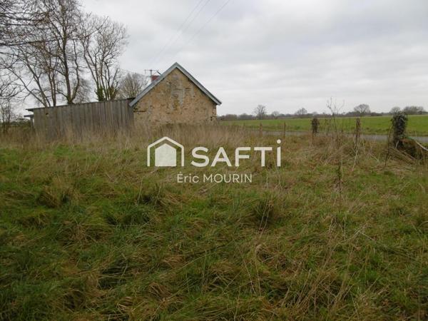 Jolie maison en pierres avec beaucoup de potentiel.