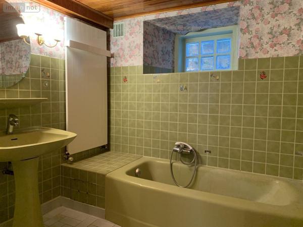 Maison à vendre à Gex dans l'Ain (01170), ref : 01043-141