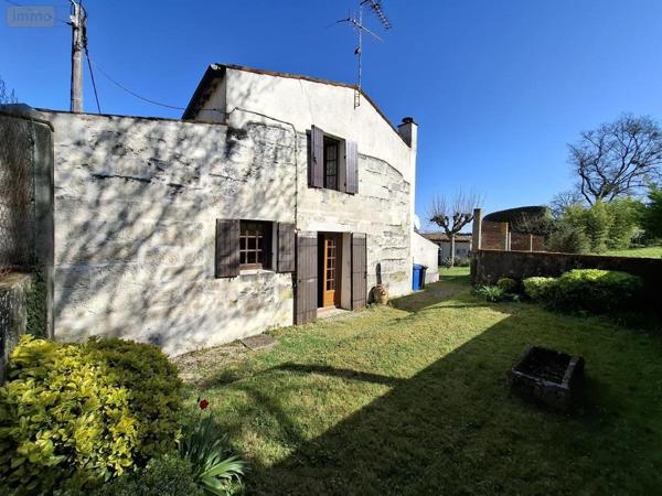 Maison à vendre à Saintes en Charente-Maritime (17100), ref : 17111-722