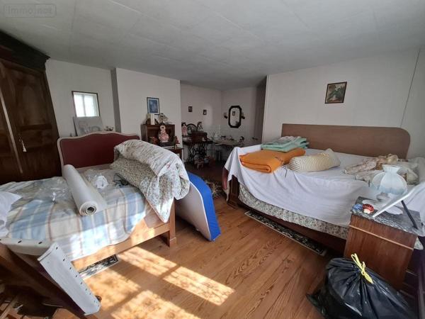 Maison à vendre à Saintes en Charente-Maritime (17100), ref : 17111-722