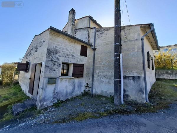Maison à vendre à Saintes en Charente-Maritime (17100), ref : 17111-722
