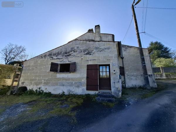 Maison à vendre à Saintes en Charente-Maritime (17100), ref : 17111-722