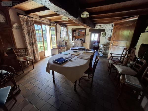 Maison à vendre à Saintes en Charente-Maritime (17100), ref : 17111-722