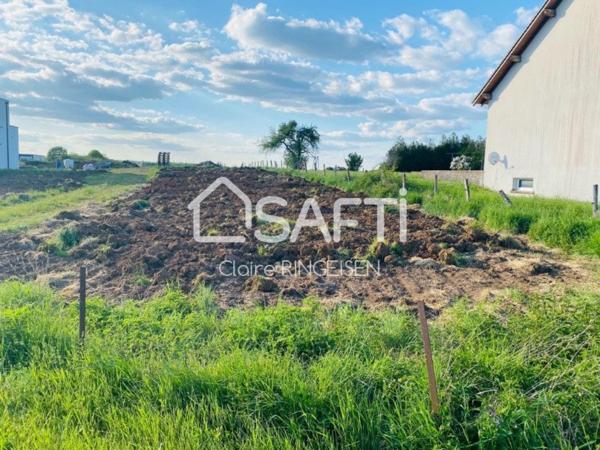 Terrain à bâtir - 1 561m² - Rue calme - Rémering-lès-Puttelange