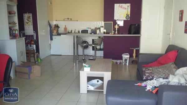 Appartement à louer 2 pièces 48.72m²