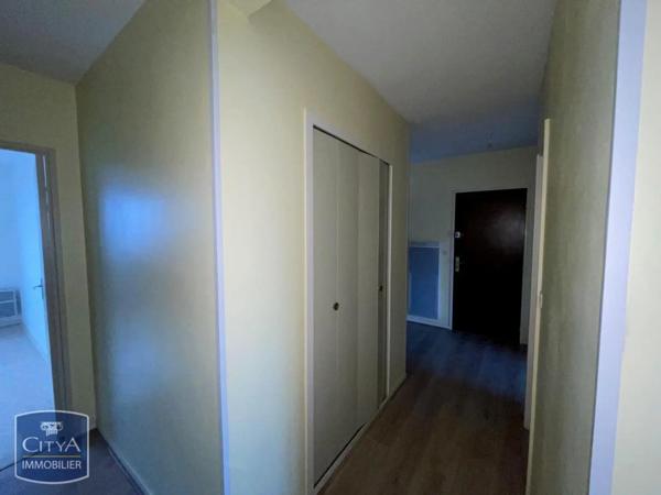 Appartement à louer 3 pièces 74.94m² Trélissac (24750)