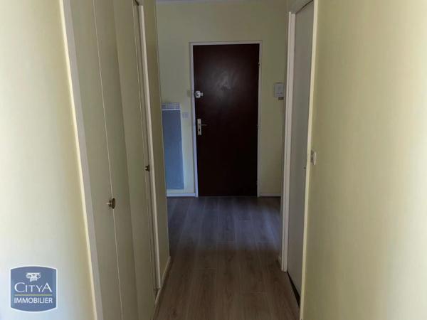 Appartement à louer 3 pièces 74.94m² Trélissac (24750)