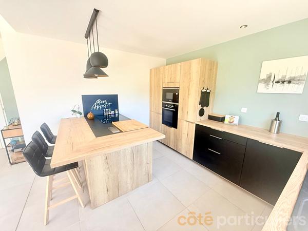 Vente
                Maison143,27 m² - 6 Pièces -
                    VEIGNE (37250)