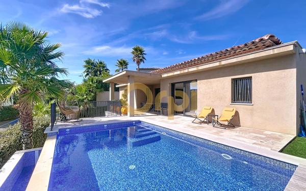 Maison à vendre    4 pièces •  Sainte-Maxime