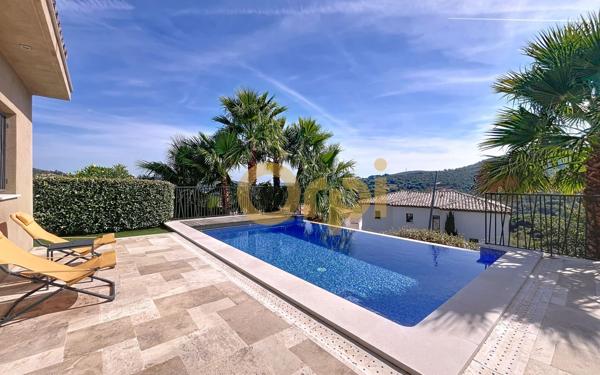 Maison à vendre    4 pièces •  Sainte-Maxime