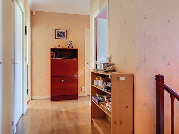 LONGCHAMP,GAUDINIERE, Vaste maison 5 chambres , jardin SO ,Garage