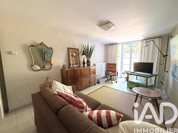 Maison à vendre 9 pièces 250 m² Saint-Broingt-les-Fosses