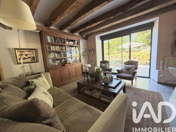 Maison à vendre 9 pièces 250 m² Saint-Broingt-les-Fosses