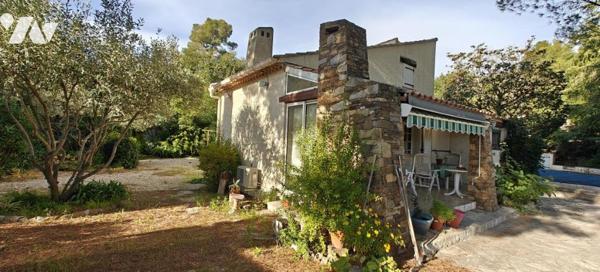 EXCLUSIVITE HYERES - Quartier ALMANARRE - Maison Type 4 avec piscine 