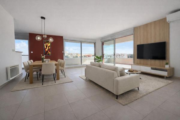 Appartement de 100m² à Port Fréjus vue panoramique