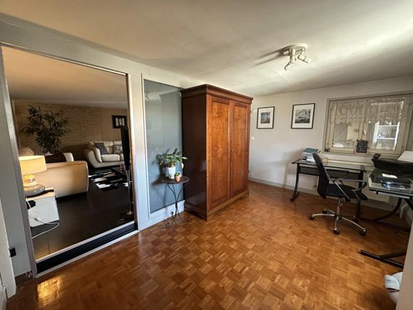 Maison de ville 320m² 10 pièces avec garage et jardin à Beauregard L'évêque