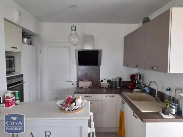 Appartement à louer 4 pièces 96.08m²