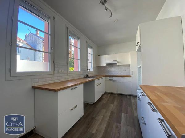 Maison à louer 6 pièces 146.41m² Chaville (92370)