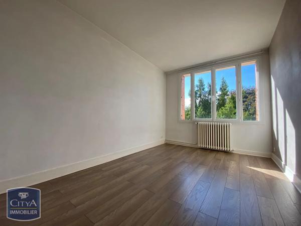 Maison à louer 6 pièces 146.41m² Chaville (92370)