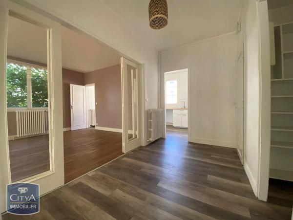 Maison à louer 6 pièces 146.41m² Chaville (92370)