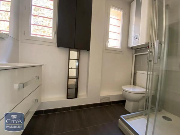 Maison à louer 6 pièces 146.41m² Chaville (92370)